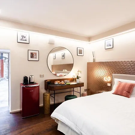 Tre36 - Smart & Design In The Old Center Apartment